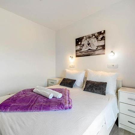Apartment Jelic Sibenik Bagian luar foto