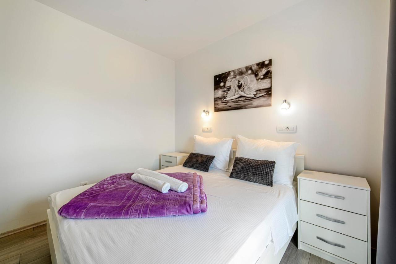 Apartment Jelic Sibenik Bagian luar foto