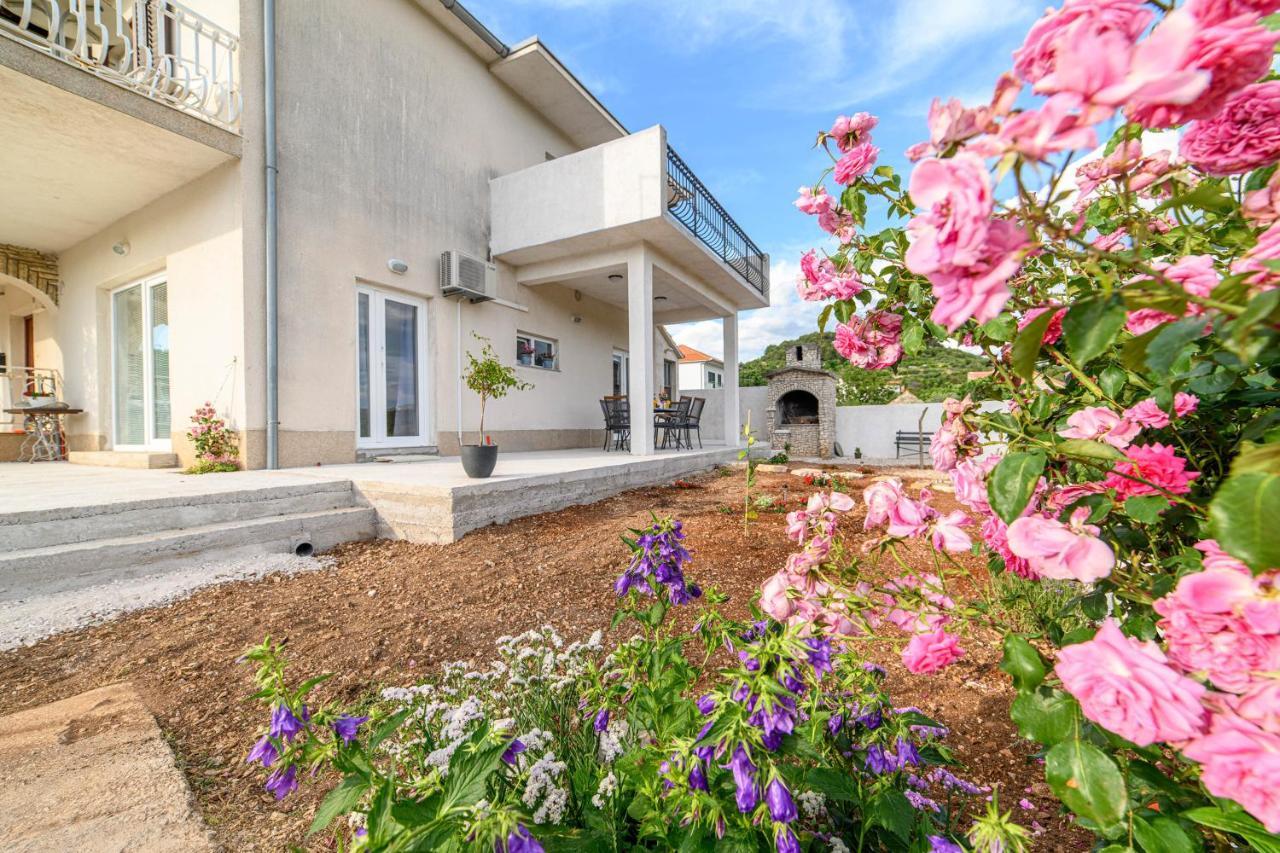 Apartment Jelic Sibenik Bagian luar foto